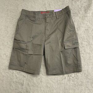 NEW Unionbay Men's Size 30 Cargo Shorts Gray Cotton & Spandex